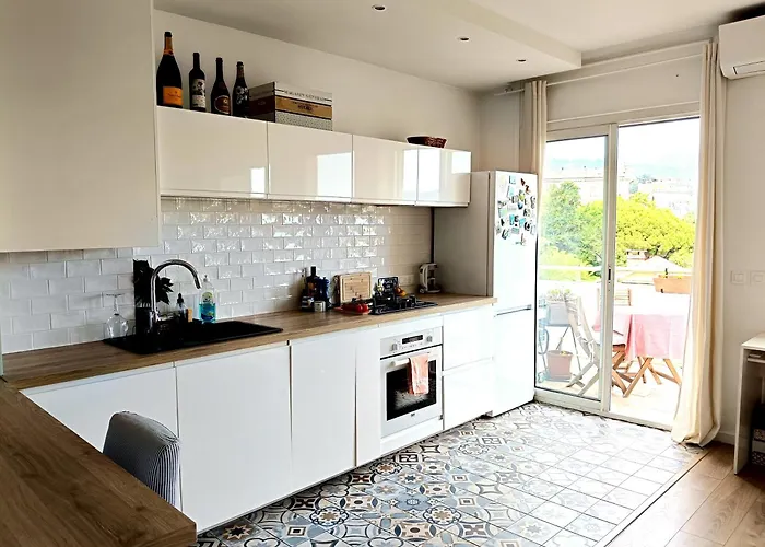 Lejlighed Stunning 2 Bedroom With Terrace And Sea View, Cimiez Liberation