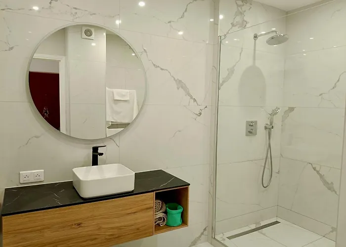 Stunning 2 Bedroom With Terrace And Sea View, Cimiez Liberation Lejlighed *